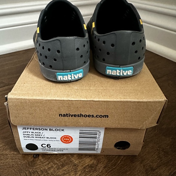 Native black toddler slip on - Picture 3 of 5